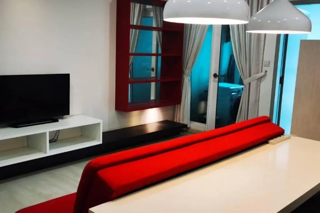 Apartment A Loft With Kitchen + Full-Condo Facilities. George Town