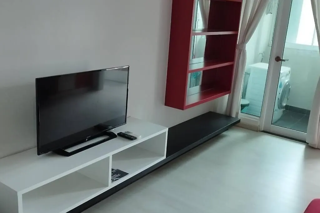 A Loft With Kitchen + Full-Condo Facilities. George Town Malasia